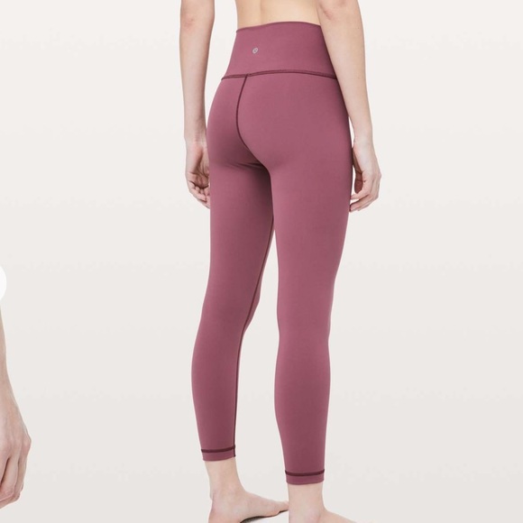 lululemon athletica Pants - Lululemon Wunder Under High-Rise 7/8 Tight *Full-On Luxtreme 25"
Misty Merlot